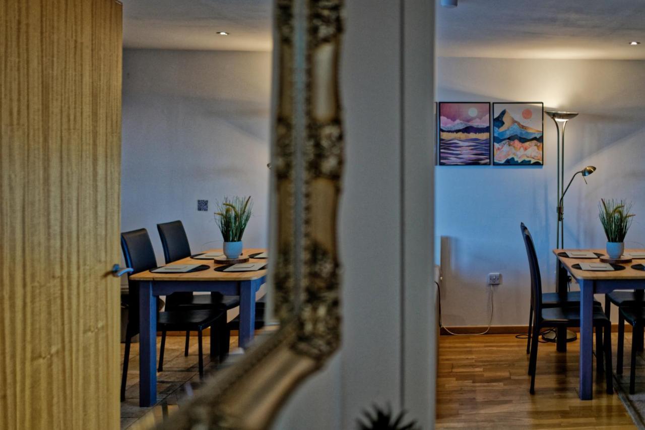 Sidemersey Livings- Convenient 1-Bedroom Flat With A View, Central リヴァプール エクステリア 写真