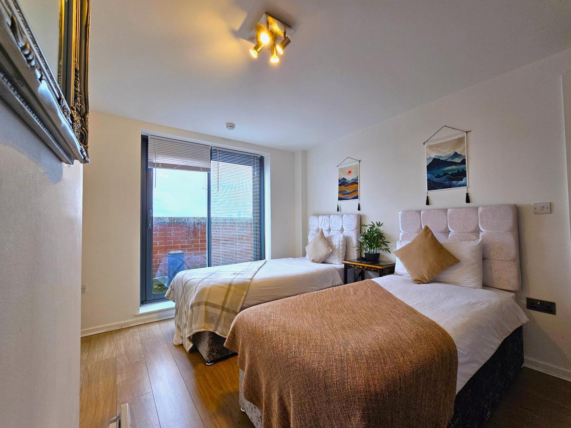 Sidemersey Livings- Convenient 1-Bedroom Flat With A View, Central リヴァプール エクステリア 写真
